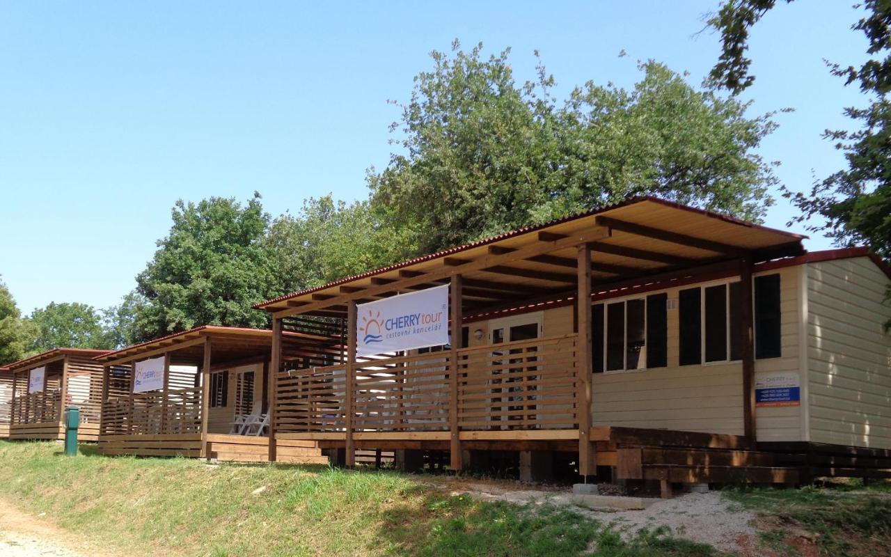 Holiday park Mobile Homes Comfort Capri Bijela Uvala